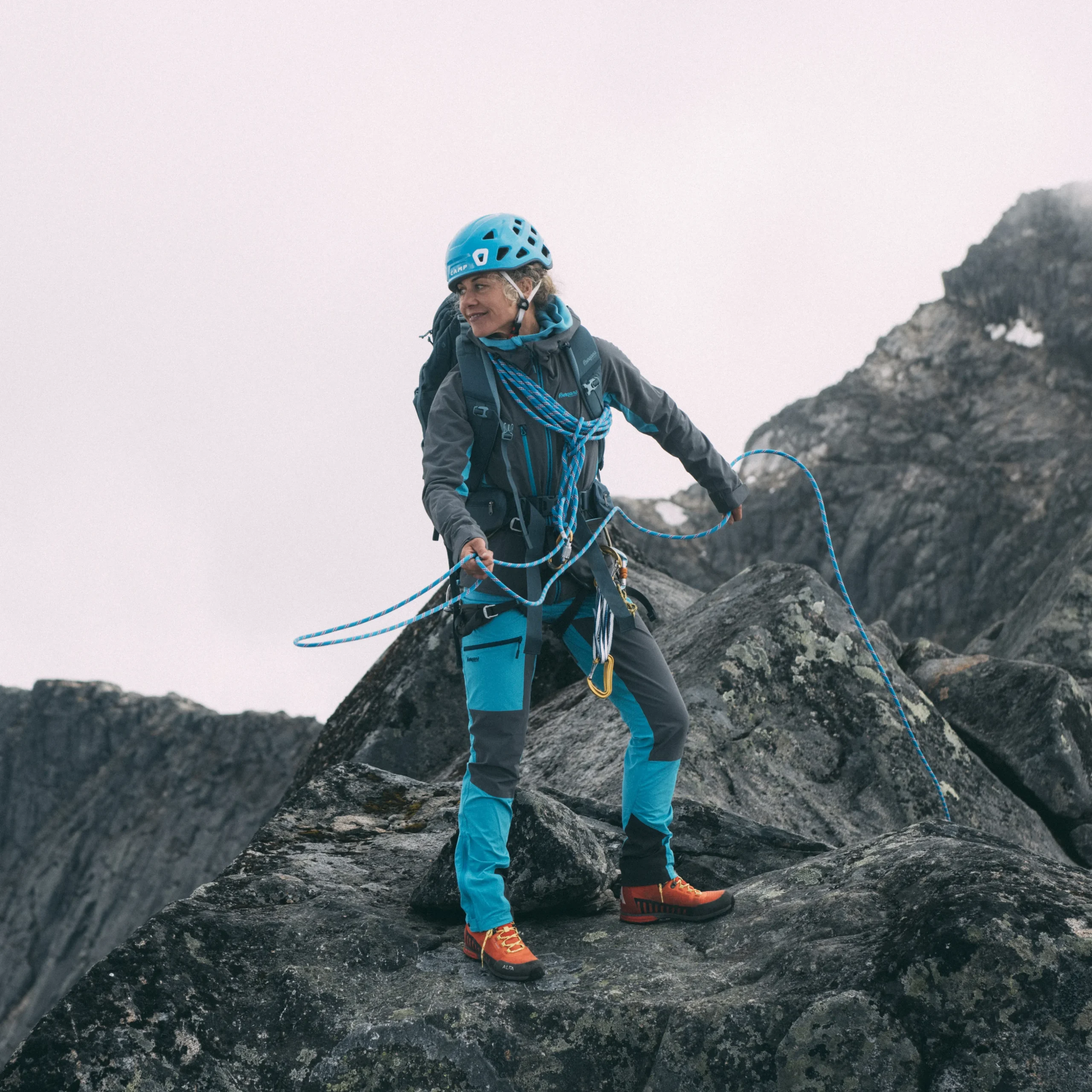 Cecilie Mountain Softshell Pants - Bergans