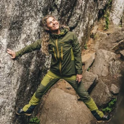 Cecilie Mountain Softshell Jacket - Bergans