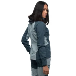 Cecilie Mountain Softshell Jacket - Bergans