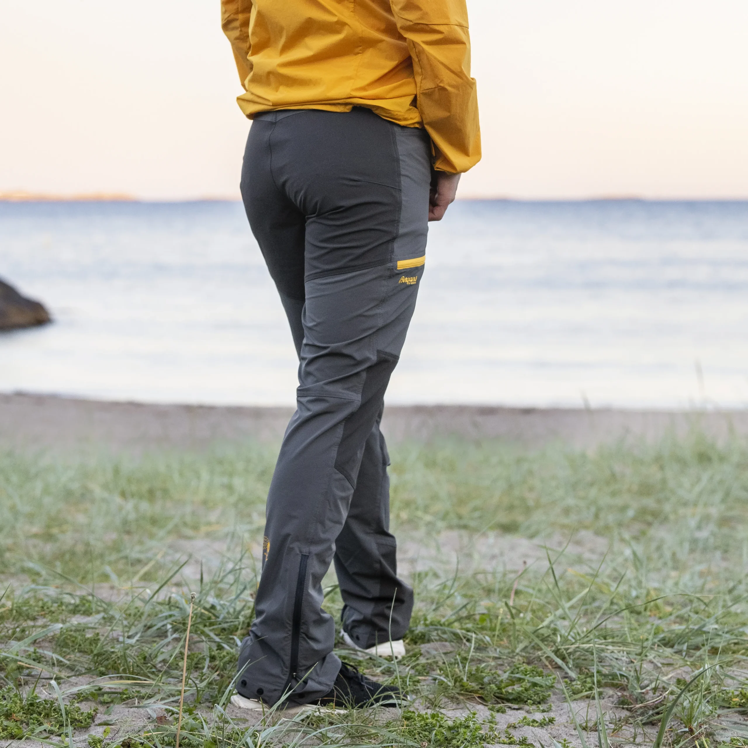 Cecilie Mountain Softshell Pants - Bergans
