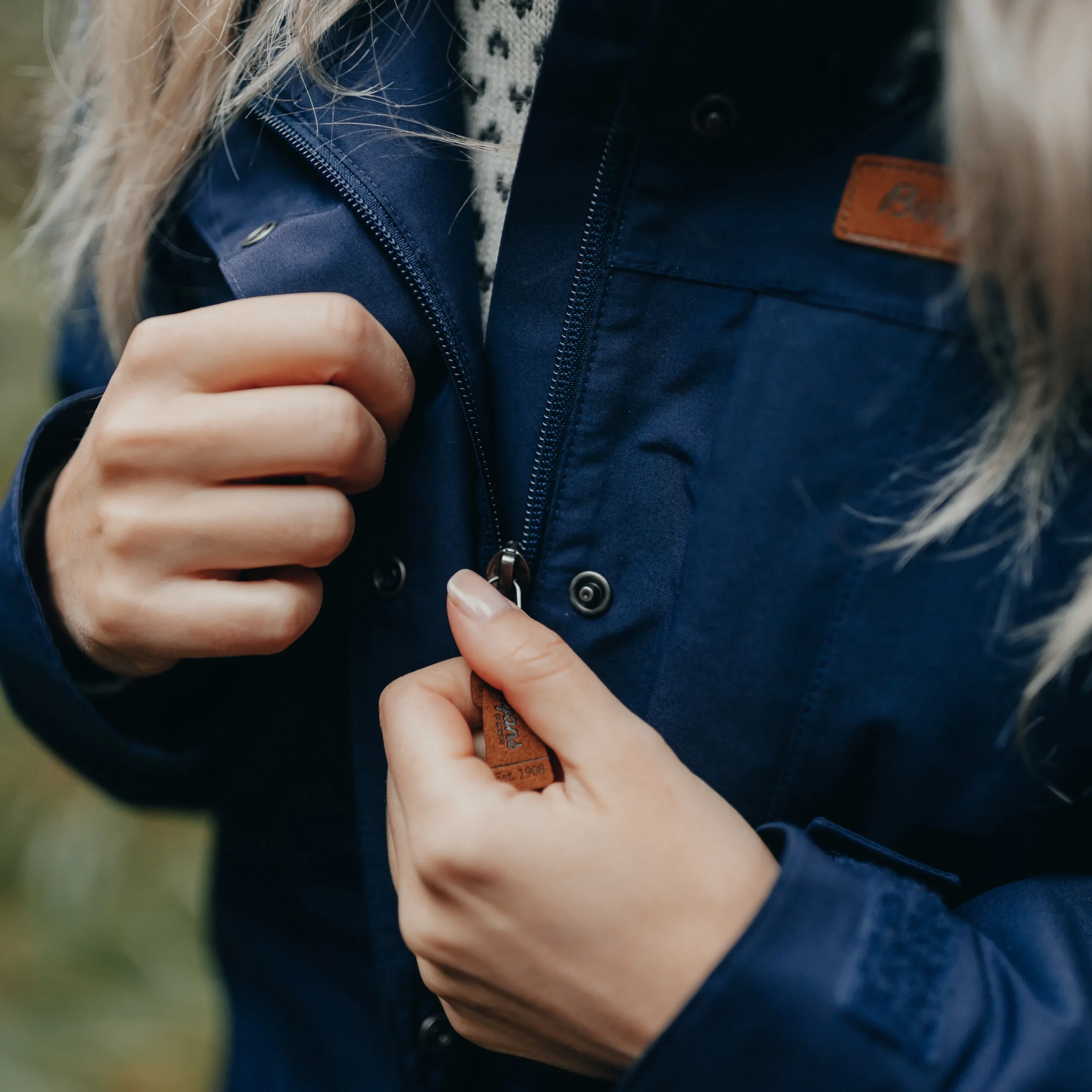 Nordmarka Leaf Light Wind Jacket Women - Bergans