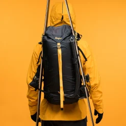 Y MountainLine 40 Daypack M/L W/Safeback - Bergans