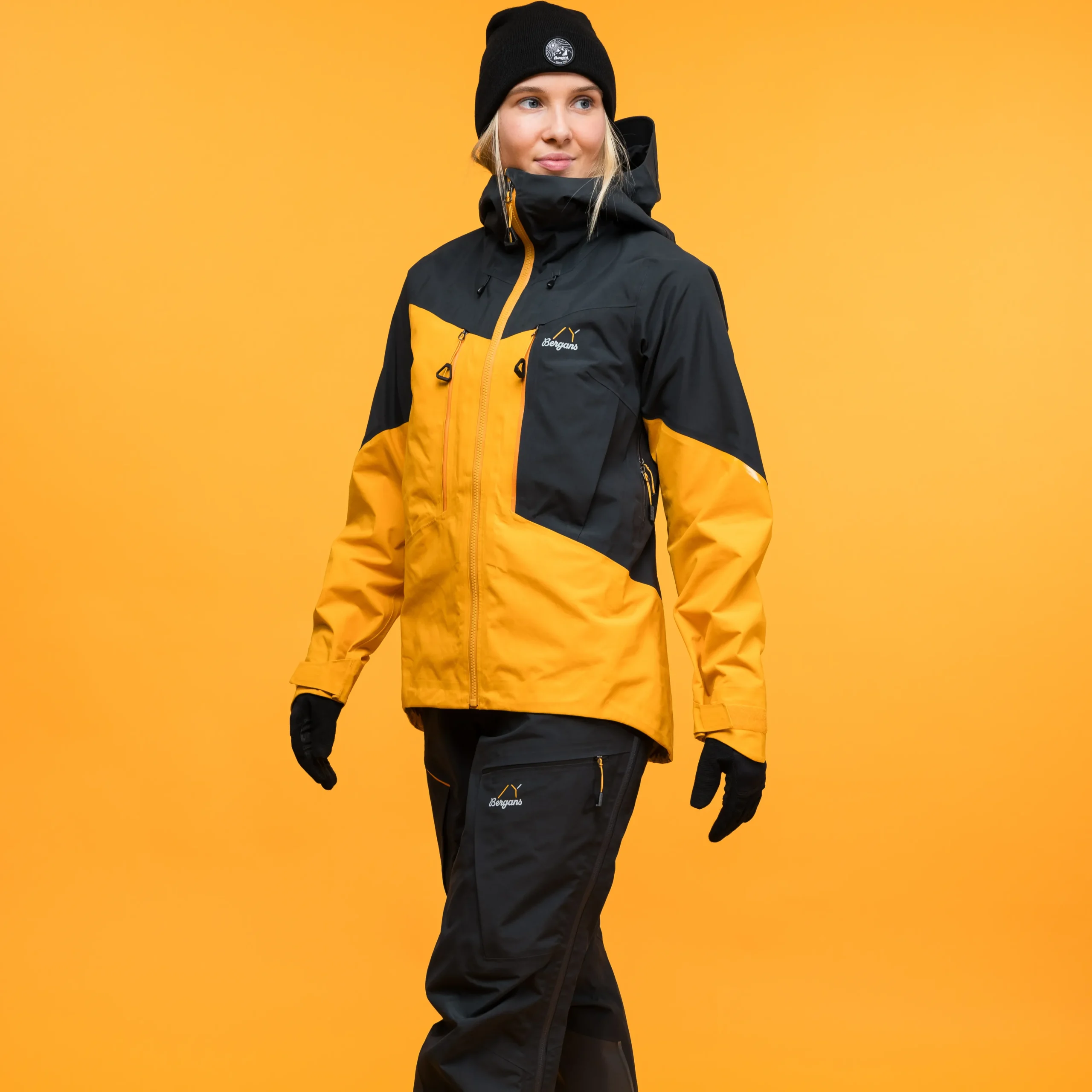 Y MountainLine Bold 3L Shell Jacket Women - Bergans