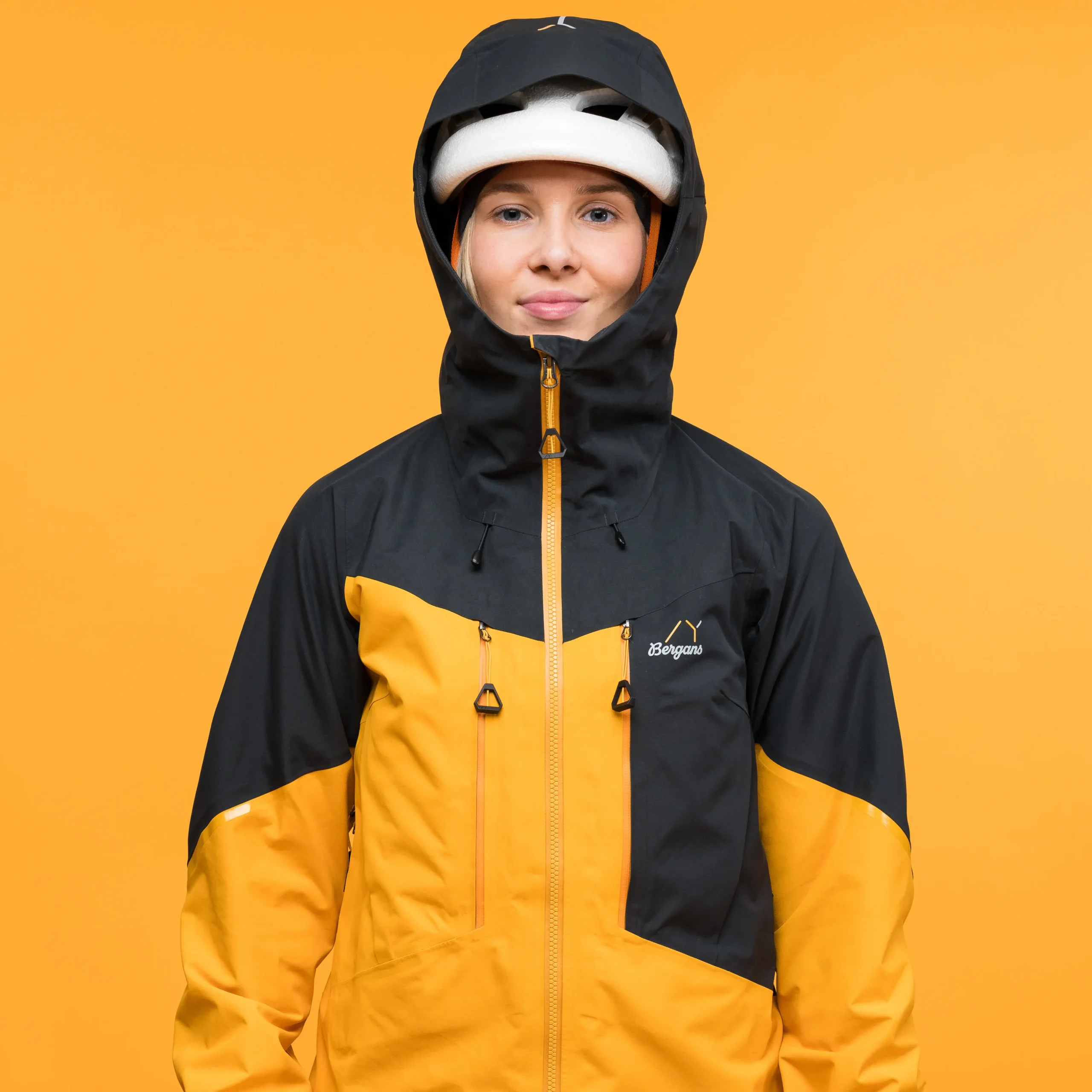 Y MountainLine Bold 3L Shell Jacket Women - Bergans